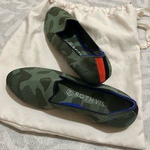 Rothy’s camo flats - size 8.5. Only worn a few times - excellent condition!